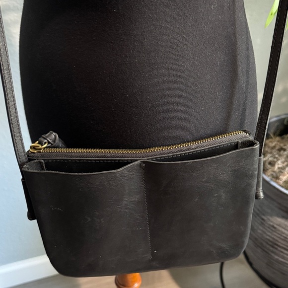 Madewell Leather Black Crossbody Bag - Picture 3 of 6